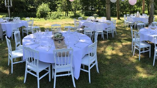 Table Et Chaise Location